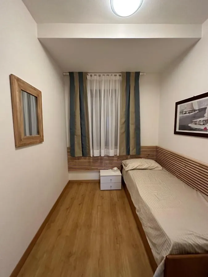 Villa Eribis Duna Verde 0*,
